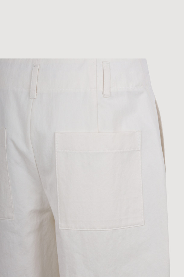 LUCKY CHOUETTE - 롱/미디팬츠 - Pintuck Point Cotton Pants (ivory)