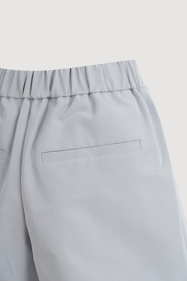 LUCKY CHOUETTE - 쇼트팬츠 - Tuck Point Back Banding Shorts (mint)