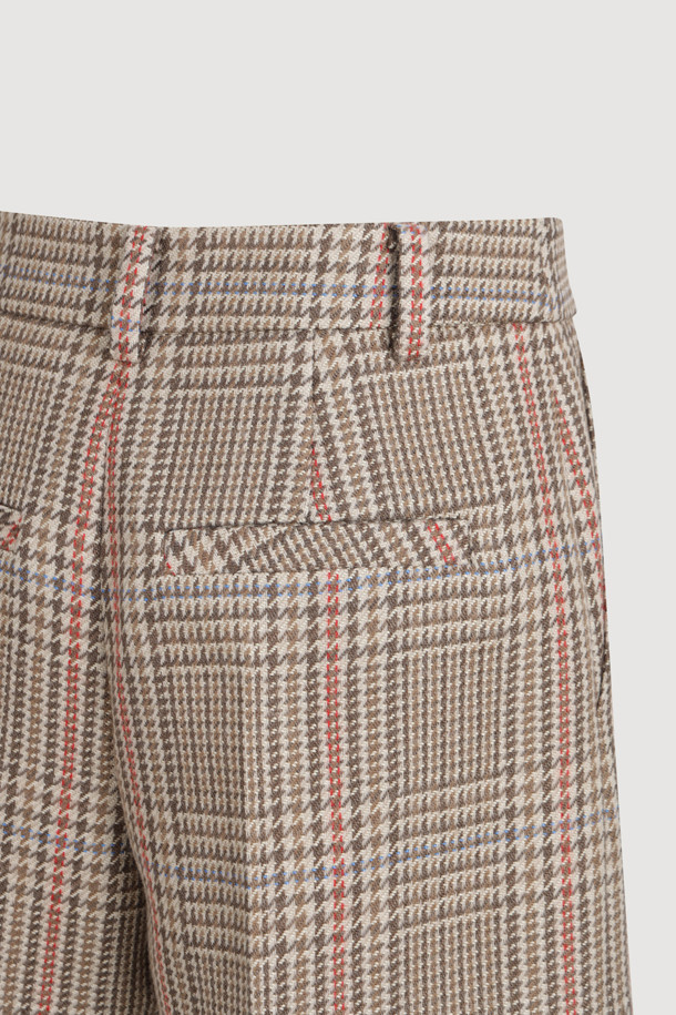 LUCKY CHOUETTE - 쇼트팬츠 - Emblem Point Checkered Shorts (beige)