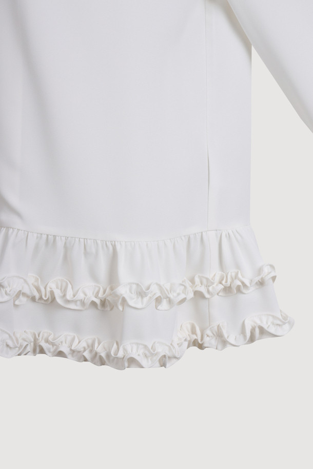 LUCKY CHOUETTE - 블라우스 - Shirring Point Poly Long Sleeve Blouse (ivory)