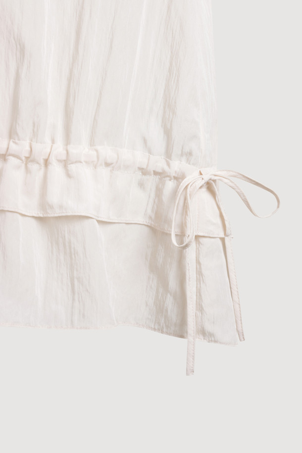 LUCKY CHOUETTE - 블라우스 - Full Open Frill Half Sleeve Blouse (ivory)