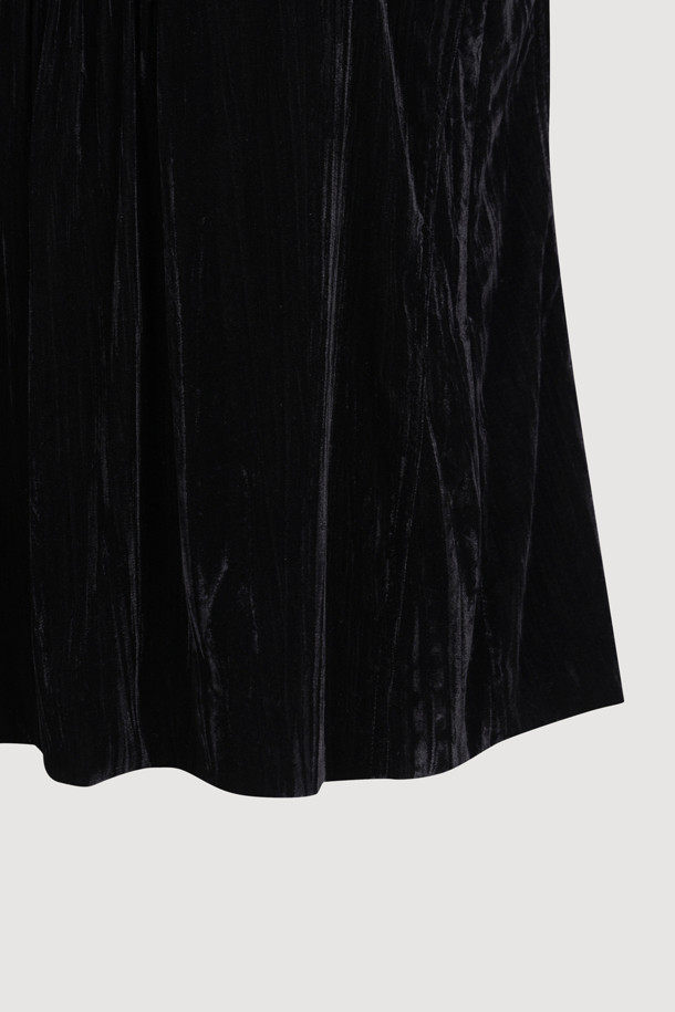 LUCKY CHOUETTE - 블라우스 - [Holiday Edition] Tuck Point Velvet Blouse (black)