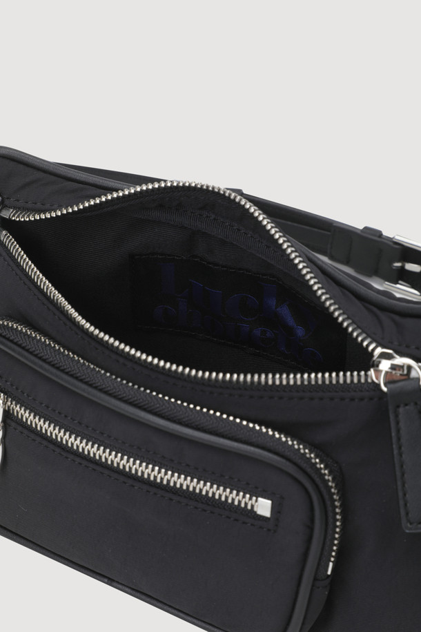 LUCKY CHOUETTE - 클러치/파우치 - Square Mini Belt Bag (black)