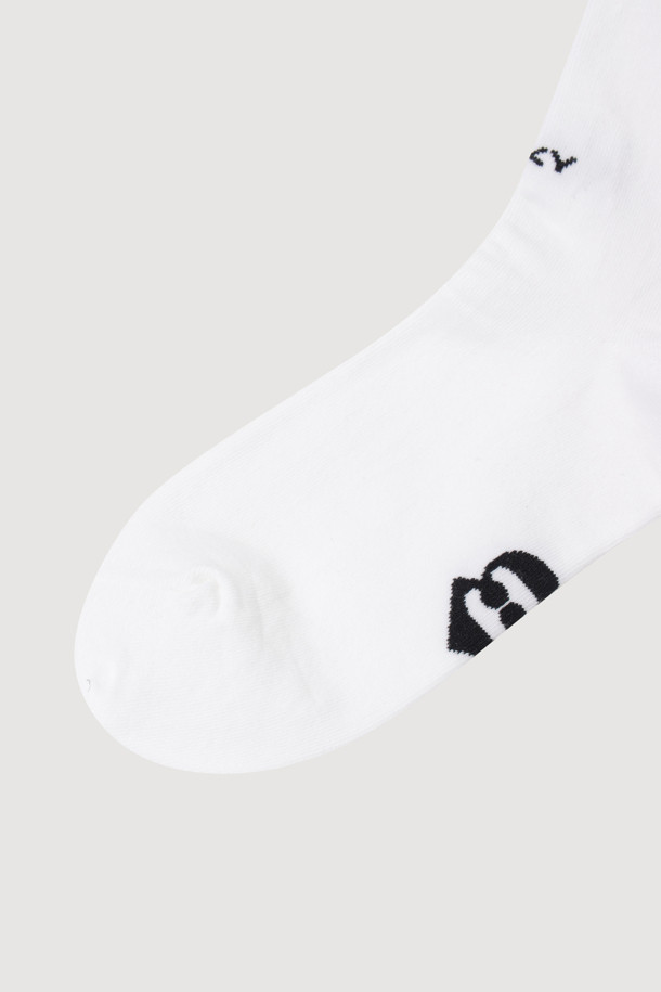 LUCKY CHOUETTE - 양말 - Lettering Basic Socks (white)