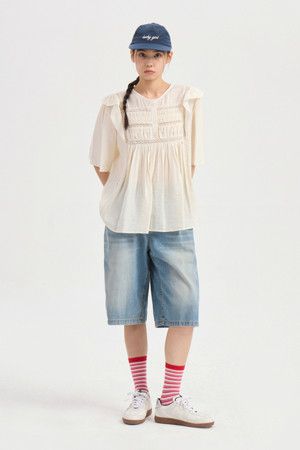 Tape Ornament Half Sleeve Blouse (ivory)