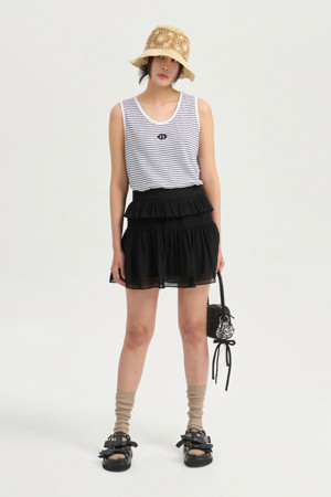 [Re-Order] Pin Tuck Point Mini Skirt (dark black)