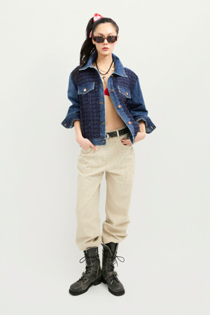 Stud Decoration Denim Pants (light beige)