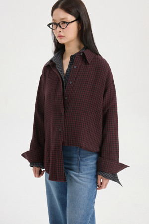 Chouetties by LUCKY CHOUETTE_Chouetties by LUCKY CHOUETTE_Check Over Fit Blouse(wine)