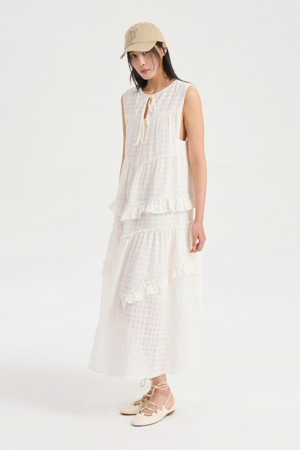 Frill Sleeveless Check Dress (ivory)