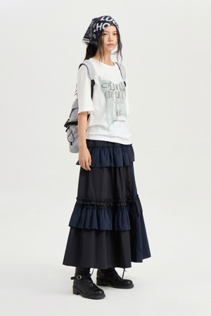 Frill Point Banding Long Skirt (black)