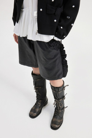 [Re-Order] Fake Leather Banding Midi Pants (black)