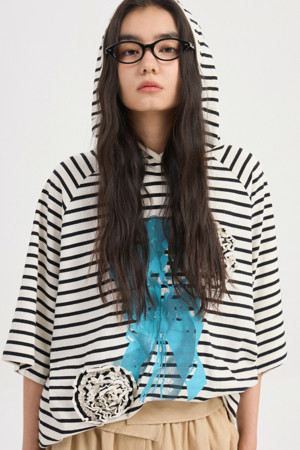 Stripe Loose Fit Hood T-shirt (ivory)