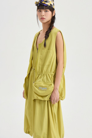 Volume Pocket Zip Up Vest (olive)