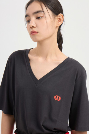 Loose Fit V Neck Half Sleeve T-shirt (dark grey)