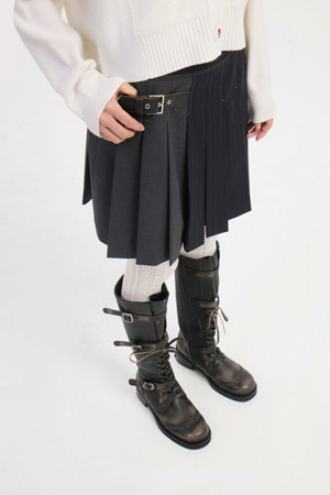 Color Mix Pleats Shorts (multi color)