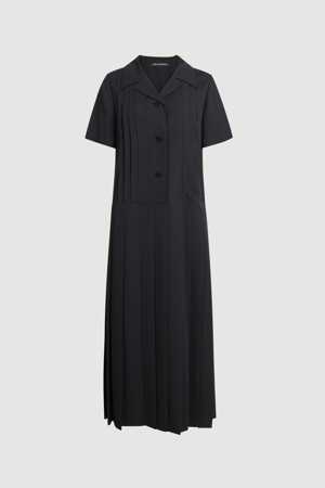 3 Button Pleats Dress (black)