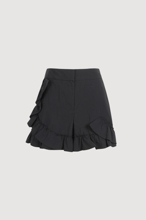 Back Banding Frill Shorts