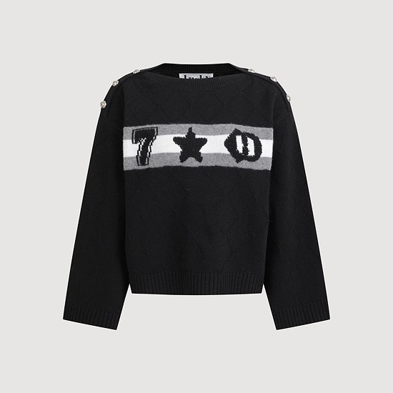 Point Button Jacquard Knit Pullover