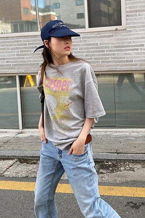 [CASPER X CHOUETTIES] Casper Graphic Loose Fit Short Sleeve T-Shirt (melange grey)