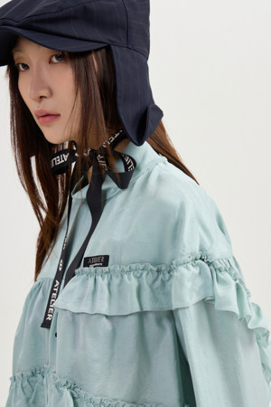 [Atelier] Frill Point Half-Neck Blouse (mint)