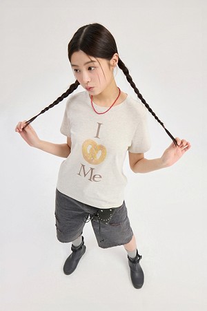 Chouetties by LUCKY CHOUETTE_Slim Fit Graphic Short Sleeve T-Shirt (otmeal)