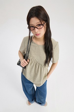 Chouetties by LUCKY CHOUETTE_Unbalance Volume Check Blouse (olive)