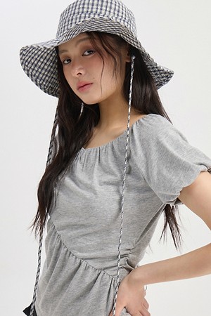 Chouetties by LUCKY CHOUETTE_Shirring Detail Short Sleeve T-Shirt (melange grey)