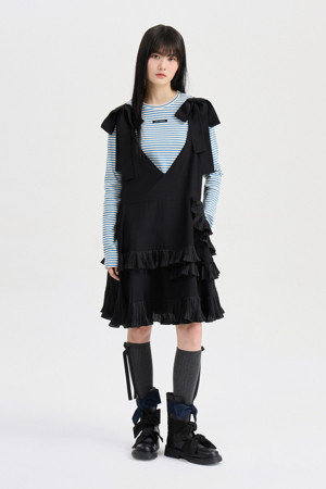 Pleated Color Blend Mid Dress (black)