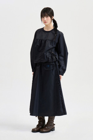 Pocket Point Banding Long Skirt (black)