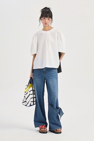 Back Pleats Color Block Blouse (white)