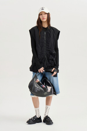 Other Material Half Vest (black)