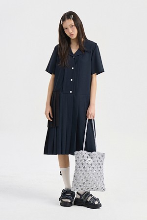 Color Mix Pleated Collar Dress (dark navy)