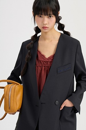 Collarless Out-Pocket Polyester Jacket (black)