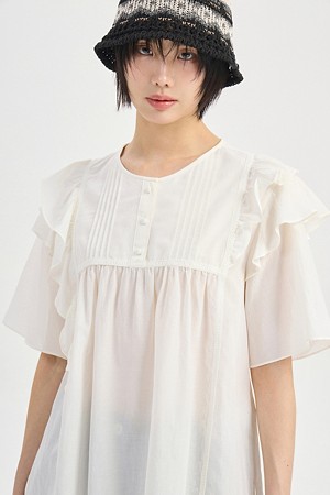 Shoulder Ruffle Short Sleeve Blouse (ivory)