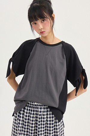 Sleeve Ribbon Short Sleeve T-shirt (dark grey)