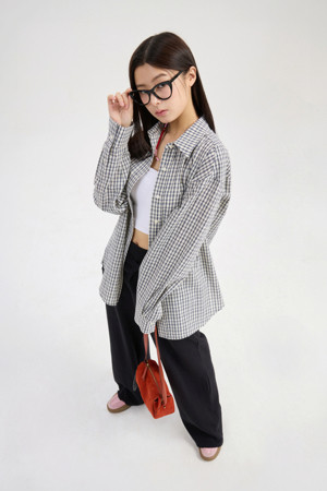 Chouetties by LUCKY CHOUETTE_ Check Over-fit Shirts Blouse (navy)