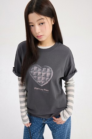 Chouetties by LUCKY CHOUETTE_ Loose-fit Graphic Short Sleeve T-shirts (dark grey)