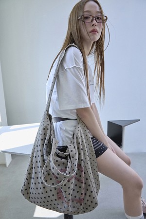 Chouetties by LUCKY CHOUETTE_Graphic Big Dot Bag