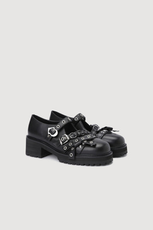 Eyelet Strap Loafers (black)