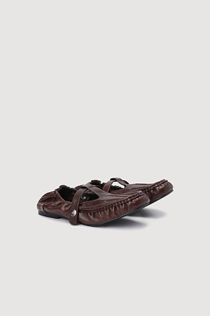 Shirring Detail Loafers (dark brown)