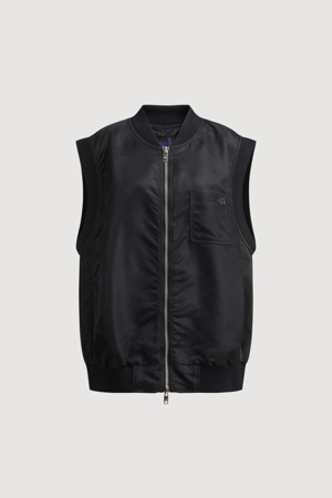 Pocket Zip-up Vest