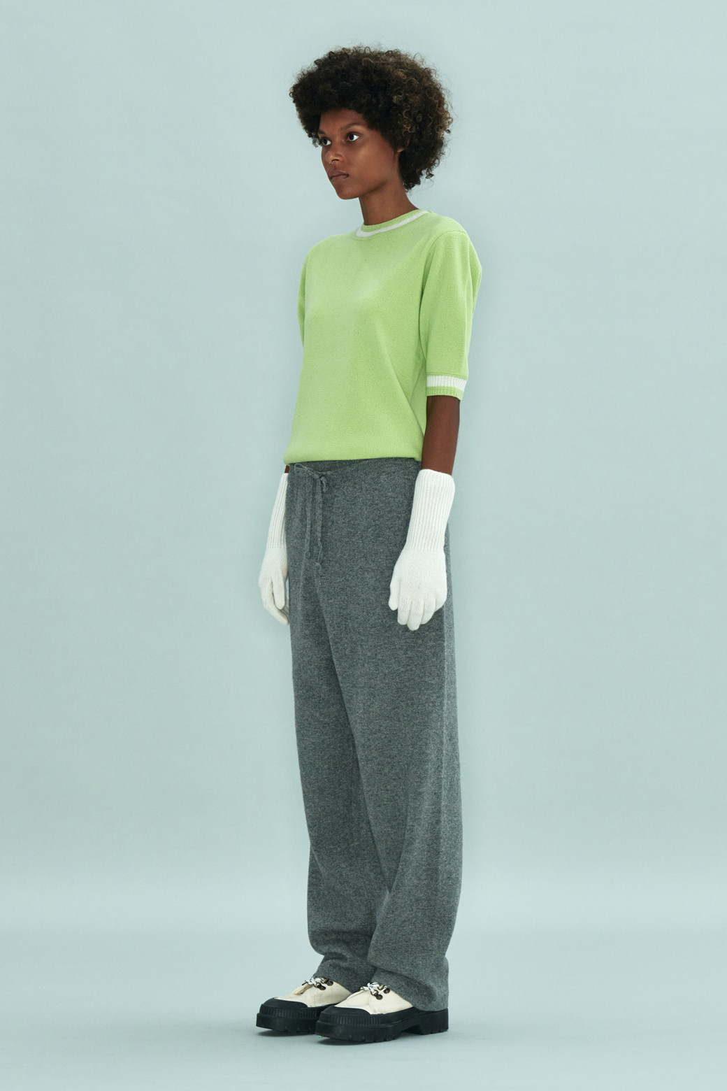 LE CASHMERE - 스웨터 - Circle Short Sleeve Sweater