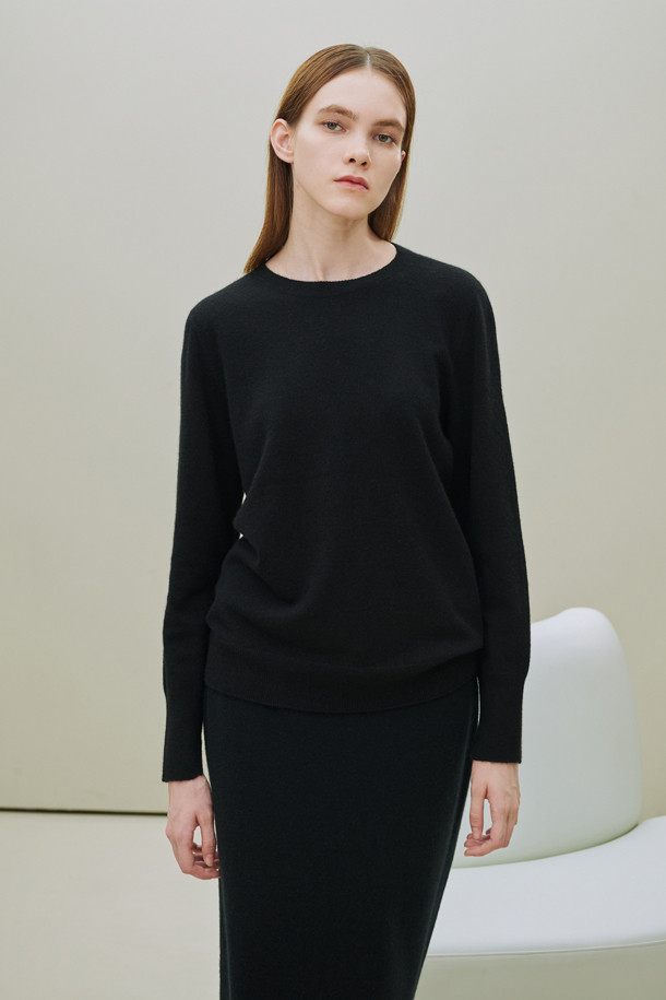 LE CASHMERE - 스웨터 - WOMAN ROUND PULLOVER