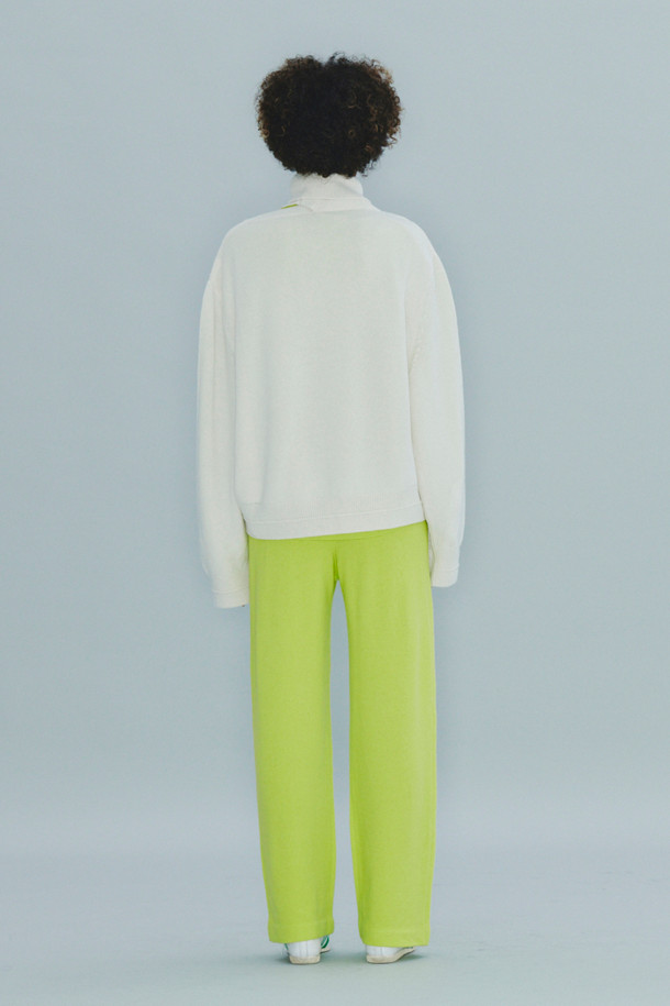 LE CASHMERE - 스웨터 - Cut-out Turtleneck