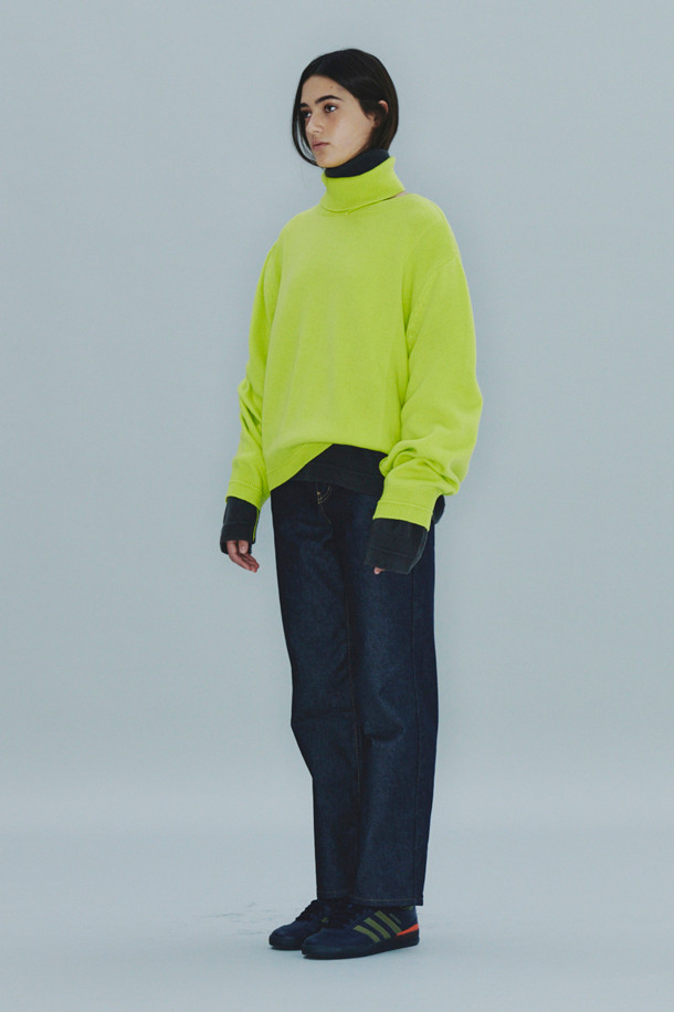 LE CASHMERE - 스웨터 - Cut-out Turtleneck