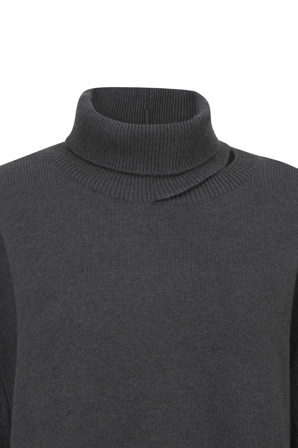 LE CASHMERE - 니트/가디건 - Cut-out Turtleneck