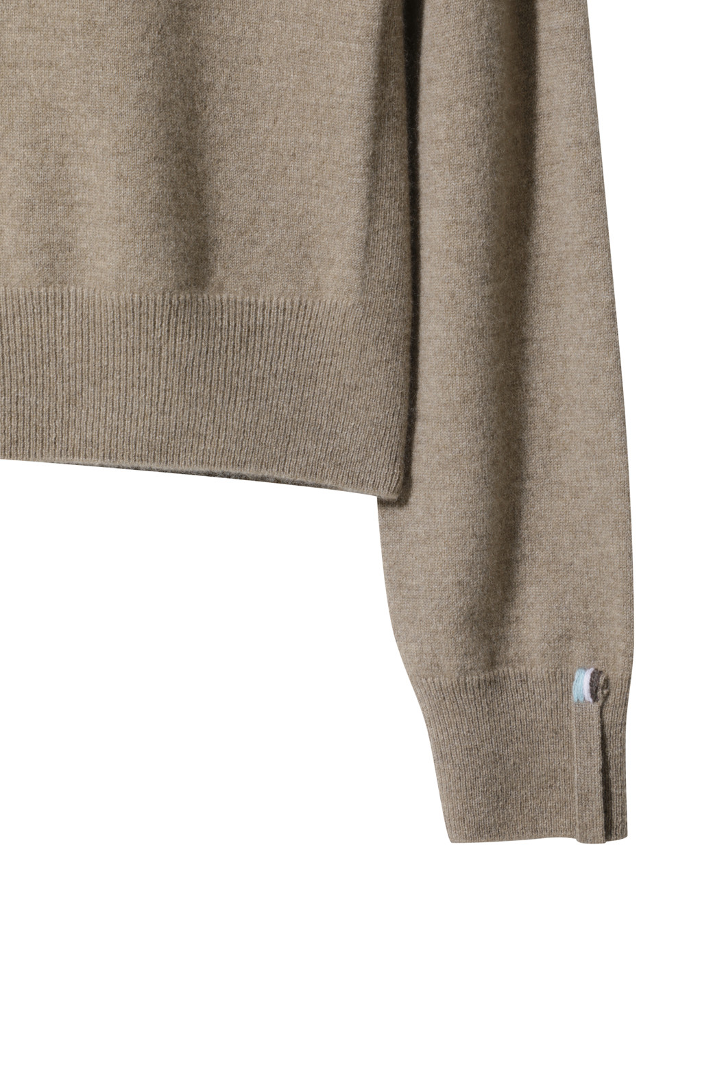 LE CASHMERE - 스웨터 - Essential Crew Sweater (Beige)