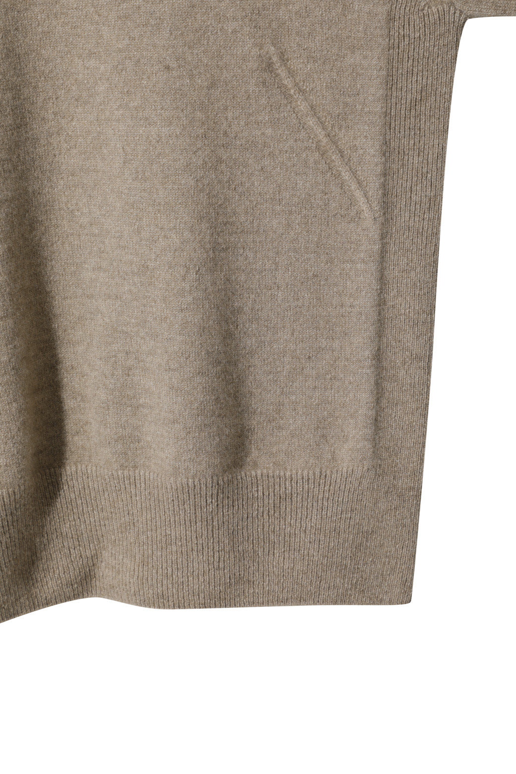LE CASHMERE - 스웨터 - Essential Crew Sweater (Beige)