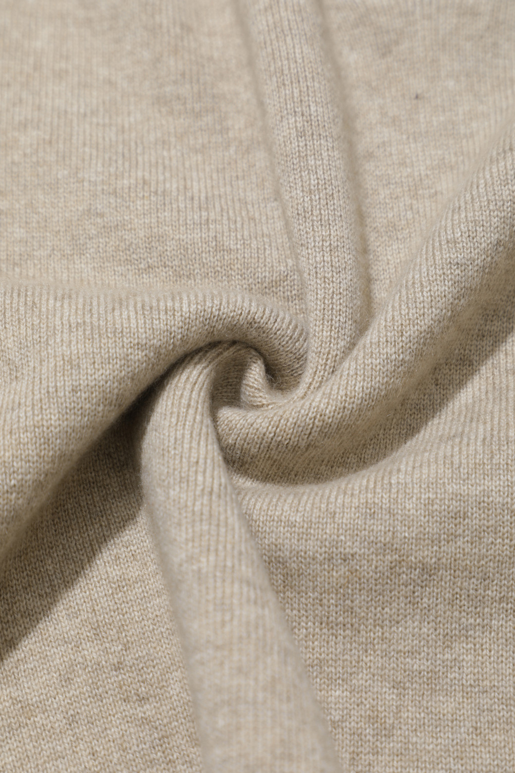 LE CASHMERE - 스웨터 - Reglan Hoodie Sweater (Oatmeal)