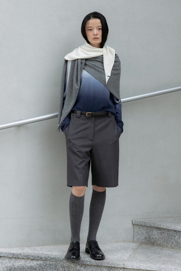 LE CASHMERE - 스웨터 - Soft Gradation Sweater (Navy)